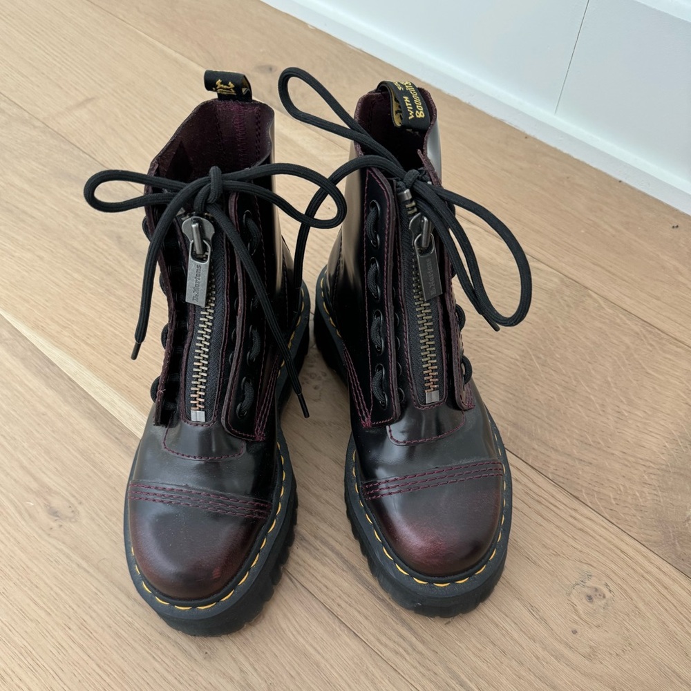 Dr. Martens, lace-up, Burgundy Platform boots